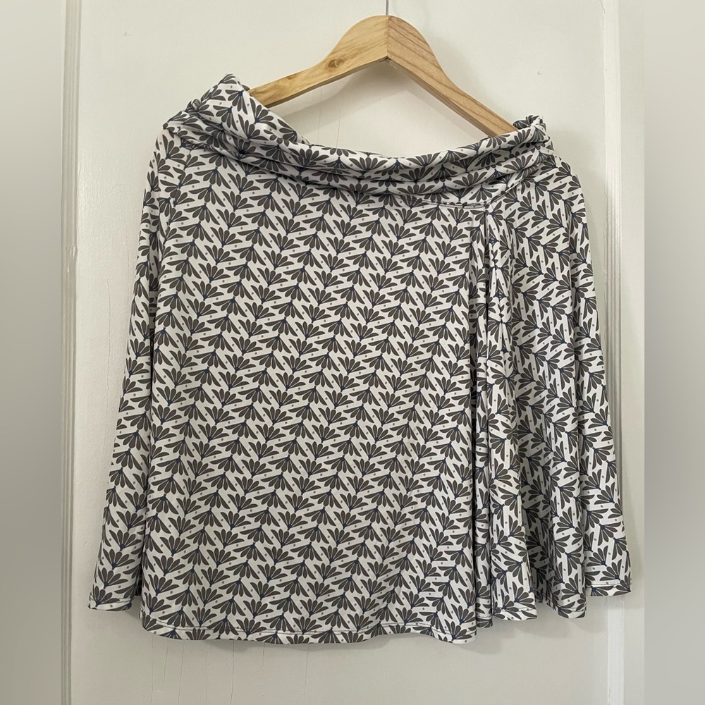 4/$20! Max Studio skirt